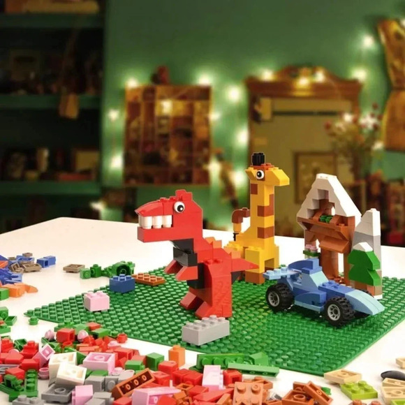 Classic Baseplates 10" x 10" Building Brick Base Plates by Lekebaby Baseplates - Picture 4 of 7